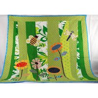 Handgemachte Frühlings-Quilt Für Den Schoß Oder Kinderbett von ManyThreadz