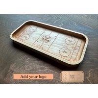 Hockeyspielerin-Form-Hartholz-Catchall-Tablett | Untersetzer Servierbrett Wurstwaren Eigenes Logo Ahorn Kirschbaum Nussbaum Individuell von MapleLeafWoodShop