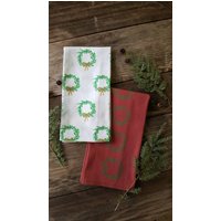 Weihnachtskranz Geschirrtuch, Feiertagskranz Küchentuch, Geschirrtuch Weihnachtlich Weihnachtskranz Geschirrtuch, Feiertagskranz Küchentuch, Geschirrtuch Weihnachtlich von MapleMoonDesign