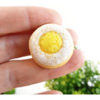 Miniatur Food Magnete Kühlschrankmagnete Aus Polymer Clay Lustige Kekse Mit Zitrone Marmelade Fake Niedliche Küchendeko von MarGoGiftsStudio