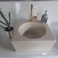 Beige Marmor Lissabon Quadrat Waschbecken - Handgefertigt, 100% Naturstein von MarbleDesignMarket