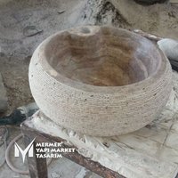 Silber Travertin Kratzer Geschwungenes Miniwaschbecken - Handarbeit, 100% Naturstein, Waschbecken von MarbleDesignMarket