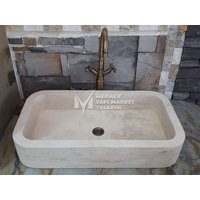 Travertin Dicker Rand Lange Rechteckige Spüle - Handarbeit, 100% Naturstein, Waschbecken von MarbleDesignMarket