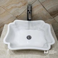 Weißer Marmor Gedrehter Rand Eckiges Waschbecken - Handarbeit, 100% Naturstein von MarbleDesignMarket