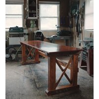 Der Mondragon Storm - Großer Chefschreibtisch, Computerarbeitsplatz, Antiker Rustikaler Barnwood-Holzrahmen Mit Rustikalem Der Mondragon Storm - Großer Chefschreibtisch, Computerarbeitsplatz, Antiker Rustikaler Barnwood-Holzrahmen Mit Rustikalem von MarcellinosWoodshop