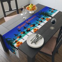 Halloween Flamingo Hexe Küste Festlich Party Tischläufer Meiner Art. Größe 90 "x 16" Küsten Flamingos Und Kürbisse von Maresfloormats