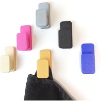 Bunte Wandhaken - 18 Farboptionen Selbstklebend Keine Bohrerhalterung von MaricreaSwiss