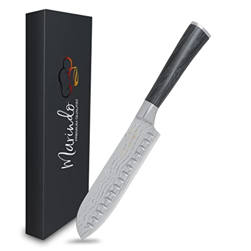 Marindo® Santoku Messer Edelstahl 17,8 cm Klinge | japanisches Küchenmesser mit Damastmesser Optik & stabilem Holzgriff | Japanisches Allzweckmesser mit Geschenkverpackung | scharf & rostfrei von Marindo