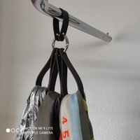 Schal - Organizer Echtleder - Schalhalter - Nützlicher Helfer Für Deine Garderobe, Aufbewahren, Organisieren von Marjascha