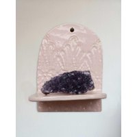 Handgefertigtes Wandregal Aus Keramik | Wandbehang Wanddekoration Altar Unikat Für Die Wand von MarlotCeramics