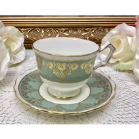 Aynsley Teetasse Mit Untertasse Um 1940 Aynsley Teetasse Mit Untertasse Um 1940 von MarquisTreasures