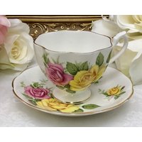 Queen Anne Teetasse Mit Untertasse Queen Anne Teetasse Mit Untertasse von MarquisTreasures