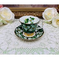 Royal Albert Provincial Flowers „Trillium" Teetasse Und Untertasse Circa 1975-2001 von MarquisTreasures