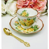 Royal Albert "Tea Rose" Teetasse Mit Untertasse Royal Albert "Tea Rose" Teetasse Mit Untertasse von MarquisTreasures