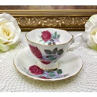 Royal Albert Teetasse Mit Untertasse Um 1970 Royal Albert Teetasse Mit Untertasse Um 1970 von MarquisTreasures