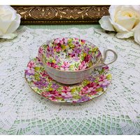 Royal Standard Virginia Stock Chintz Teetasse Und Untertasse von MarquisTreasures