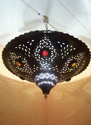 Orientalische Lampe Pendelleuchte Schwarz Anbar E27 Lampenfassung | Marokkanische Design Hängeleuchte Leuchte aus Marokko | Orient Lampen für Wohnzimmer, Küche oder Hängend über den Esstisch von Marrakesch Orient & Mediterran Interior