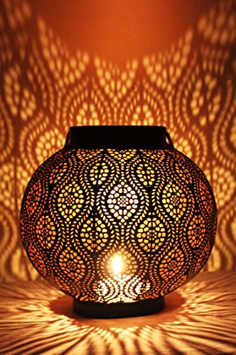 Orientalische Laterne aus Metall Bahadir Gold 22cm | orientalisches Marokkanisches Windlicht Gartenwindlicht | Marokkanische Metalllaterne für Draußen als Gartenlaterne, Oder Innen als Tischlaterne von Marrakesch Orient & Mediterran Interior