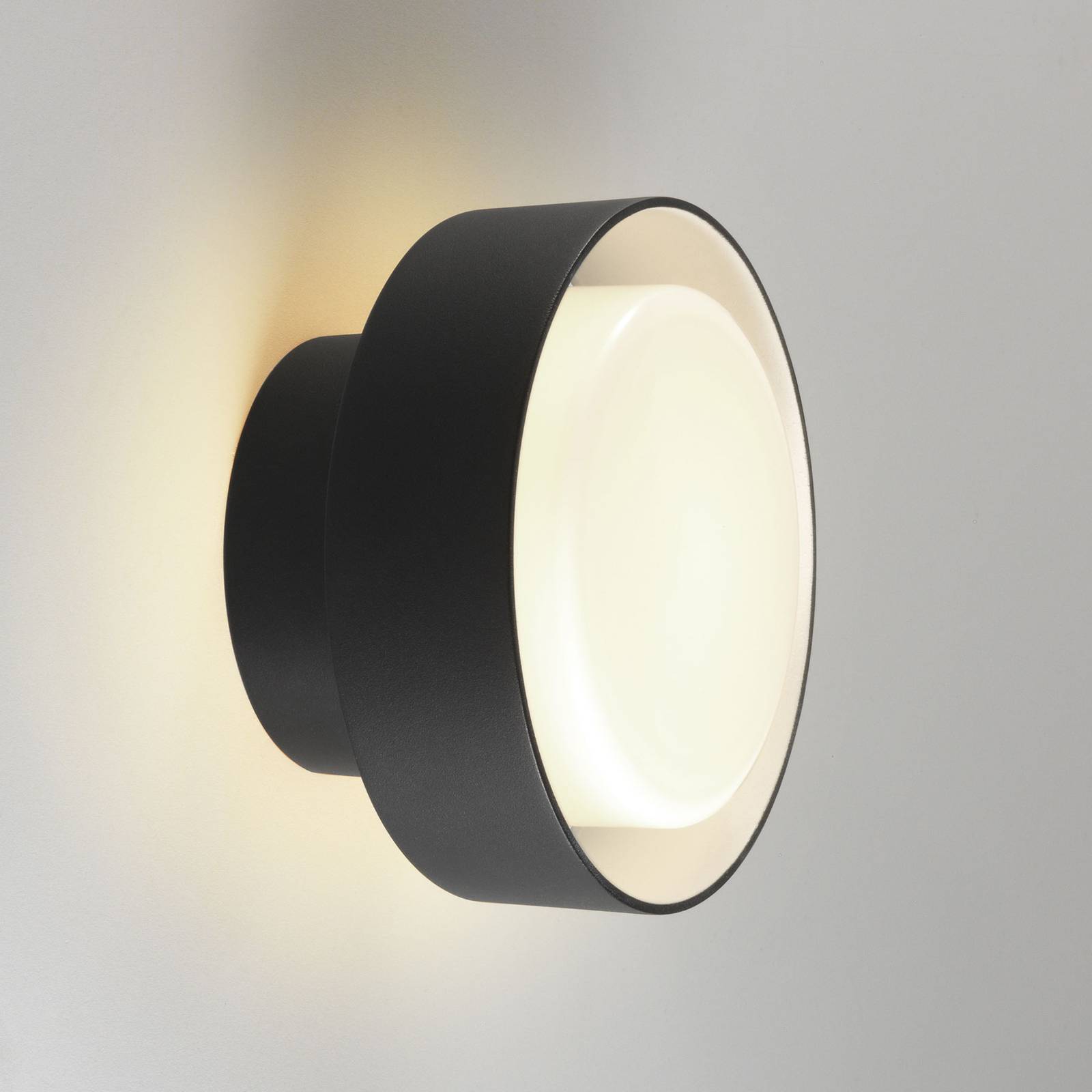 MARSET Plaff-on! LED-Außenwandleuchte, IP65, Ø16cm MARSET Plaff-on! LED-Außenwandleuchte, IP65, Ø16cm von MARSET
