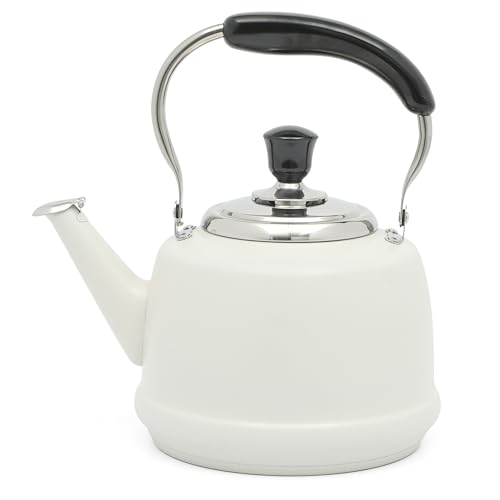 Martha Stewart Kingstree Pfeifender Teekessel aus Edelstahl, groß, 2 l, außen in Leinenweiß Martha Stewart Kingstree Pfeifender Teekessel aus Edelstahl, groß, 2 l, außen in Leinenweiß von Martha Stewart
