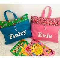 Buchkissen, Kinderkissen, Reisekissen, Personalisierte Geschenke Buchkissen, Kinderkissen, Reisekissen, Personalisierte Geschenke von Marthaandflo