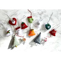 Weihnachtsbaumschmuck, Filzdekoration, Herzdekoration, Strümpfe, Weihnachtsmann, Liebesdekoration, Weihnachtsbaum Weihnachtsbaumschmuck, Filzdekoration, Herzdekoration, Strümpfe, Weihnachtsmann, Liebesdekoration, Weihnachtsbaum von Marthaandflo
