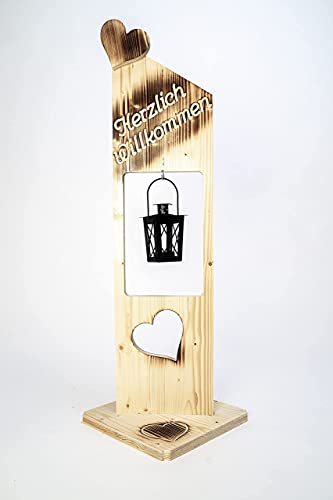 Der Einschneider Willkommensschild Haustür mit Teelichthalter - Geflammtes Herzlich Willkommen Schild - Türschild Holz Deko, Gartendeko, Türdeko - Lackiert & Wetterfest - 25 x 20 x 79 cm von Martin Wagner