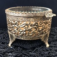 stylegefertigte Signierte Vintage Schmuckbox 1960Er Gold Filigree Verziert Hollywood Regency Mid Century Wohndekor von MartiniMermaid