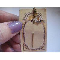 Vintage Emaille Unbeflecktes Herz Stick Pin - Sacred Heart Auto League von MartysGems