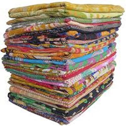 5 Stück Mix Lot Whole Sale Tribal Kantha Quilts Vintage Baumwolle Bettüberwurf Old Assorted Patches Made Rally von Marubhumi