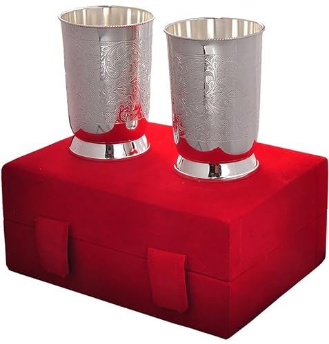 Marusthali Indisches Becher-Set, versilbertes Messing, geschnitzte Gläser, Set mit 2 Gläsern (silberfarbener Becher, 2 Stück) von Marusthali