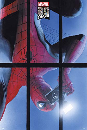 Marvel Poster - Spiderman 80 Years Poster - Kunstdruck - Deko Wohnzimmer oder Deko Schlafzimmer - Deko Zimmer - Größe : 61 x 91, 5 cm Marvel Fanartikel - Offizielle Lizenz von Grupo Erik