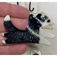 Border Collie Wunderliche Lustige Hund Handgemachte Porzellan Keramik Kunst Brosche Pin Tile Von Mary D Tiles Porzellanfliese von MaryDTiles