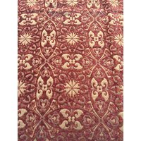 Barock Chenille in Rubin-Kissen - Dieses Angebot Ist Für Ein Kissen von MaryEllieDesigns