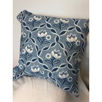 Le Paradou in Blau Oder Salbei Und von MaryEllieDesigns