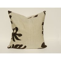Vine Leinen Print-Roderick Shade Kollektion Stoff in Ebenholz 17"x17" Kissenbezug - Vorder - & Rückseite von MaryEllieDesigns