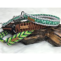 Paracord Hundehalsband/Paracordhalsband Für Hunde Mit Zugstopp in 3 Farben von MaryJessieDesigns