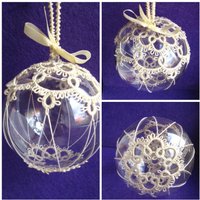 Weihnachtskugel Tatting Spitze Ornament Weiß-Off Ecru Creme Faden Tatted von MaryankaShop