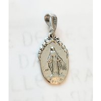 Kleine Wunderbaren Medaille 12.5 X 20 Mm, Sterling Silber, Mutter Gottes Kleine Wunderbaren Medaille 12.5 X 20 Mm, Sterling Silber, Mutter Gottes von MaryofMagdala