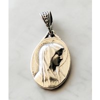 Medaille - Selige Jungfrau Maria/Lourdes 14x21mm Sterling Silber Medaille - Selige Jungfrau Maria/Lourdes 14x21mm Sterling Silber von MaryofMagdala