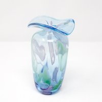 Kleine Blaue Handbemalte Glaskunst Vase Kleine Blaue Handbemalte Glaskunst Vase von MassOverMatter