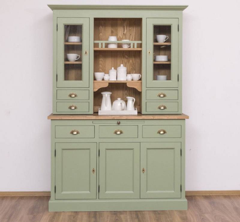 Massivholzmoebel-Becker Buffet Küchen- und Buffetschrank aus Massivholz im Landhausstil von Massivholzmoebel-Becker