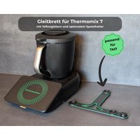 Gleitbrett Für Thermomix Tm7 - Mit Teflongleitern & Einbuchtungen Sicheren Stand Spatelhalter Optional Schonung Der Waagefunktion von Mat3DDesign