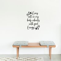 Jede Zelle in Meinem Körper Vibriert Mit Guter Energie - Vinyl Wandaufkleber Mantra Wandtattoos Abnehmbare Yoga Room Decor von MatchSetLove