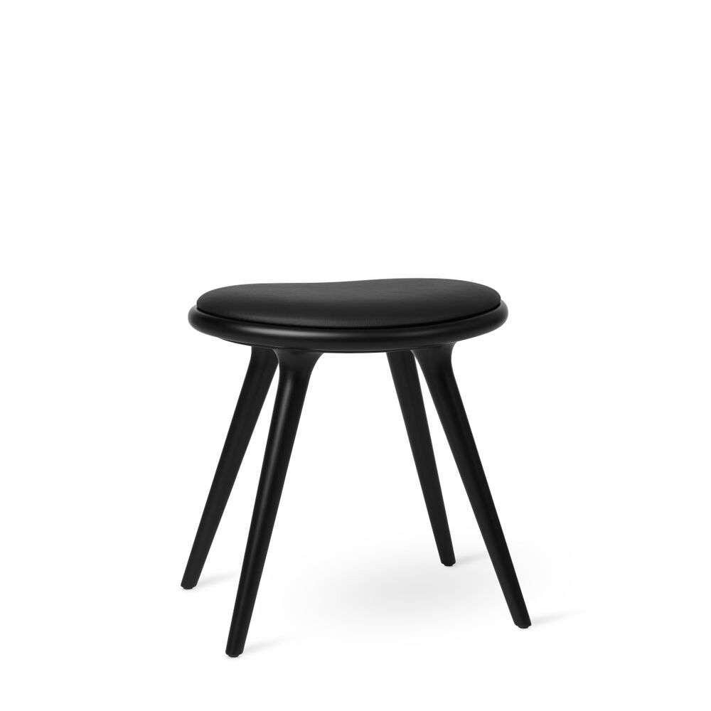 Mater - Low Stool H47 Black Beech von Mater