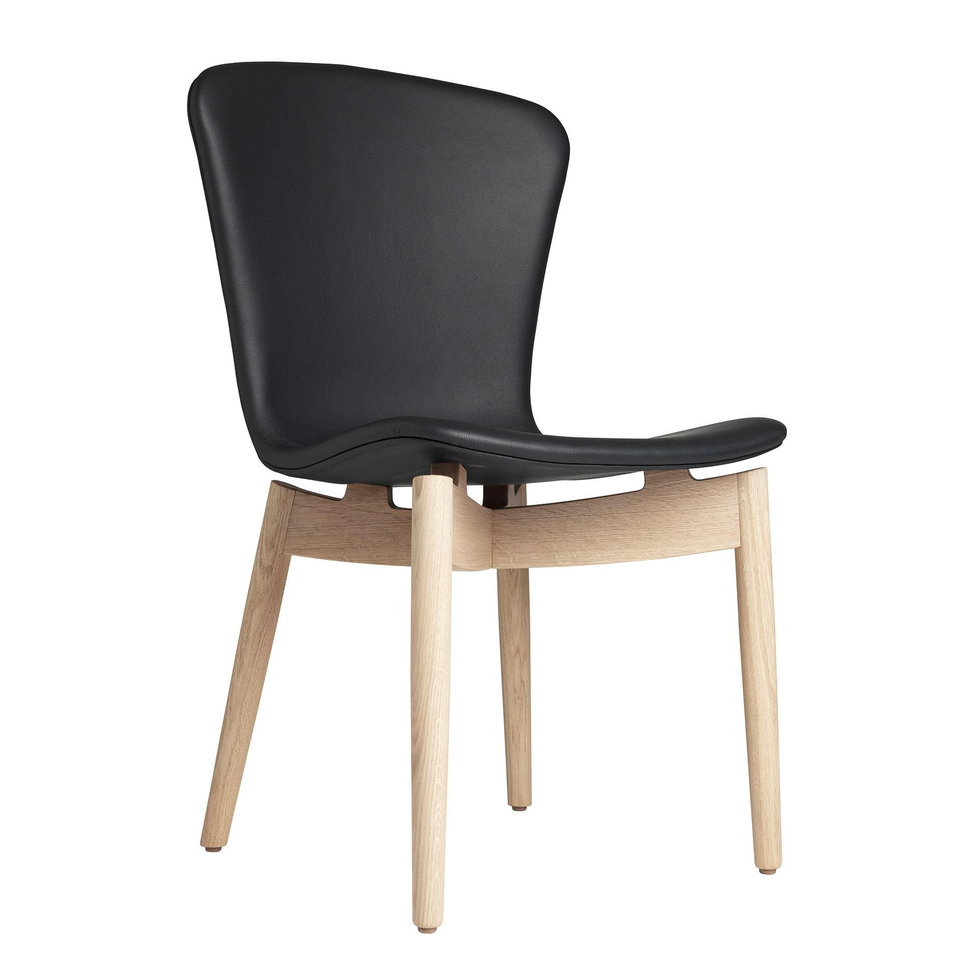 Mater - Shell Stuhl Gestell Eiche matt lackiert - schwarz/Sitz Ultra Leder/Füße Eiche matt lackiert/BxHxT 49x87x57cm von Mater