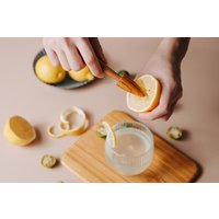 Teak Holz Zitronenpresse von Material26