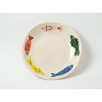 Fisch Schüssel, Handgemachte Keramik Schale, Original Steinzeug Keramik, Illustrierte Dekorative Schlüsselschale von MatildeHortaShop