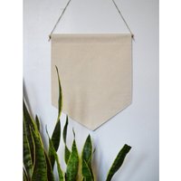 Handgemachtes Medium Custom Wall Banner - Custom Hanging Pendant von MatriarchHandmade