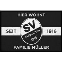 Fußmatte SVS-FANMATTE - Design "Hier wohnt Familie XY" - personalisierbar von Mattenlager